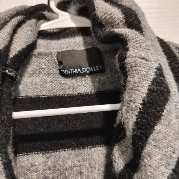Cynthia Rowley: Gray and Black Striped Body Sweater - Picture 2 of 2